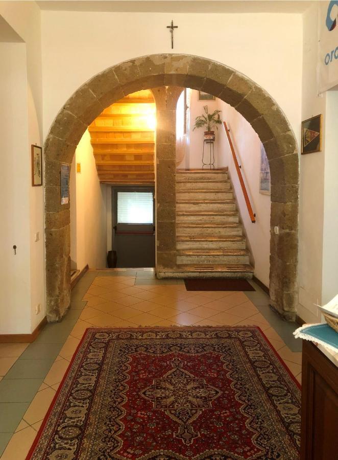 Residenza Pitigliano Gens Petilia - Nuova Gestione Hotel Exterior photo